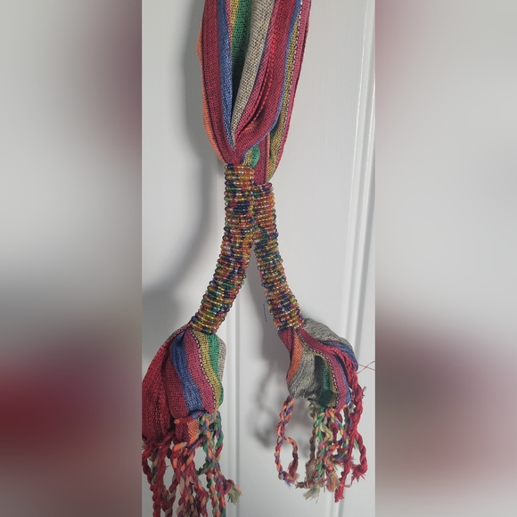 Hand made necklace scarf made in Kenya - Picture 2 of 4